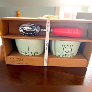 Rae Dunn Ice Cream bowls